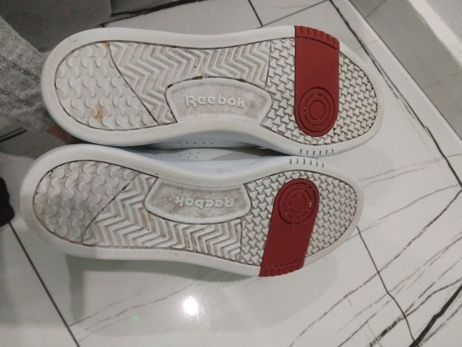 Оригинални маратонки Reebok