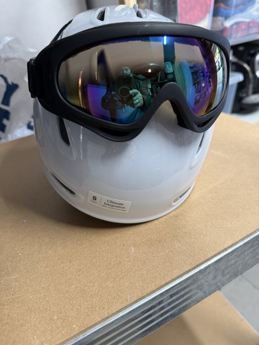 Продавам детски ски Atomic