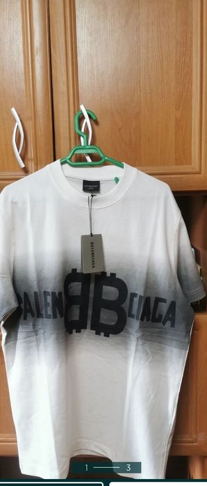 Tricou Dsquared2 si Balenciaga