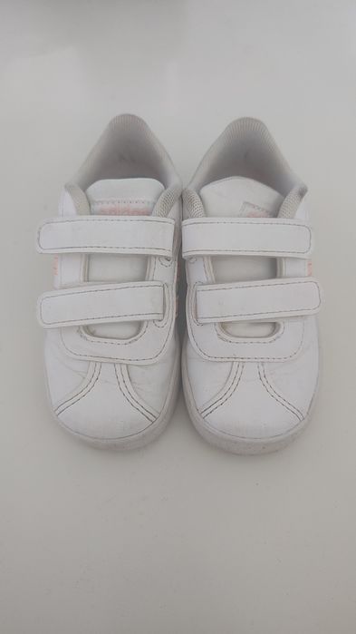Маратонки Adidas 23 номер за момиче