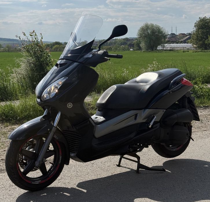 Yamaha x max 125 cat B