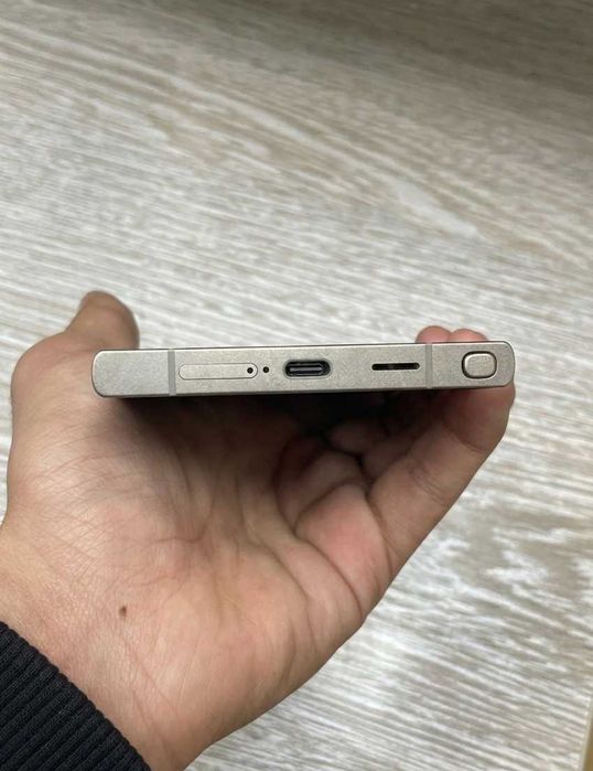 S24 Ultra yangi holatda