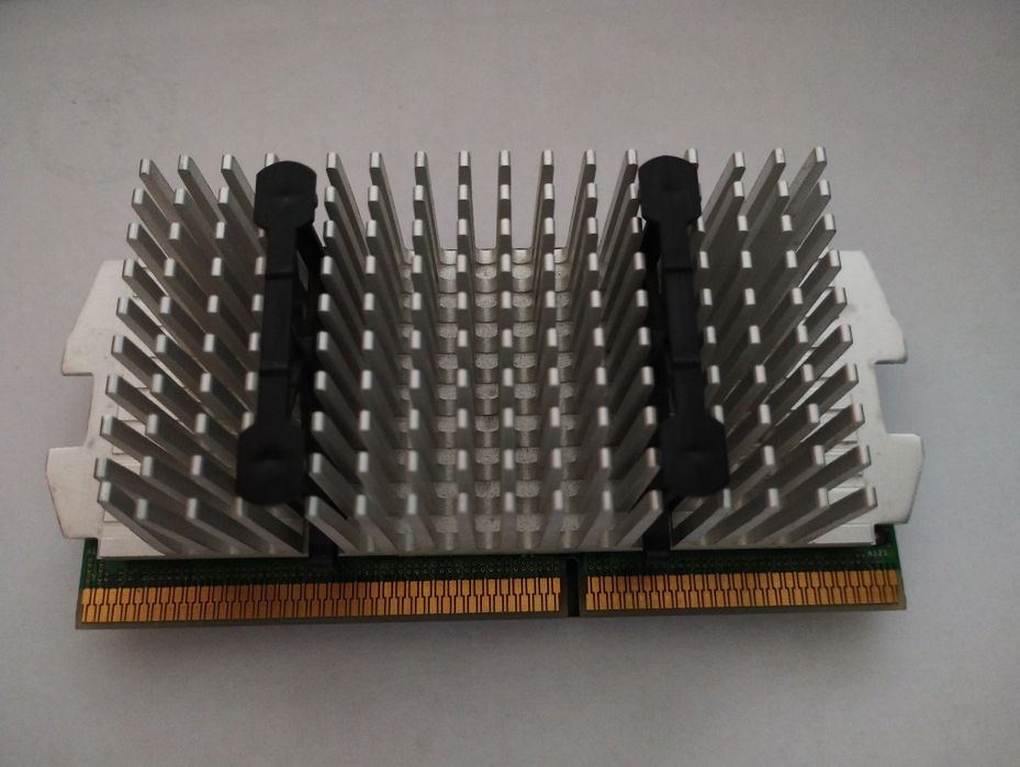 Intel Pentium III 500 MHz slot 1 Procesor Retro Vintage