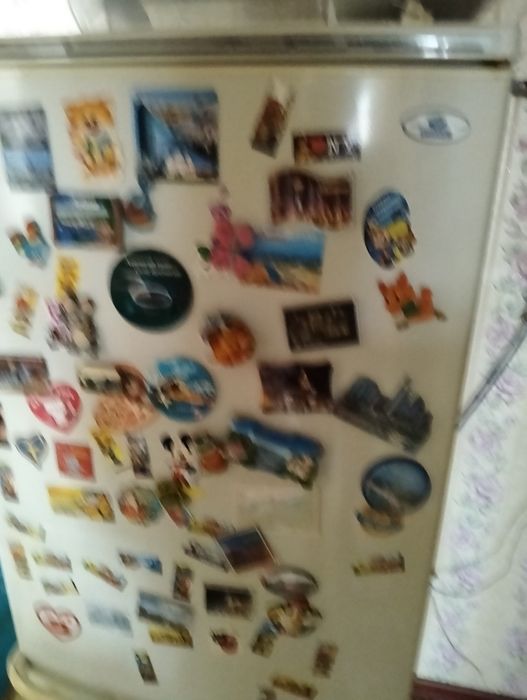 Продам холодильник Атлант