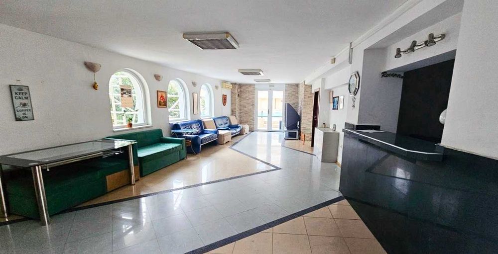 Продава се Едностаен апартамент в к.к. Слънчев бряг - 37 кв.м за 703 €/кв.м - Снимка #2