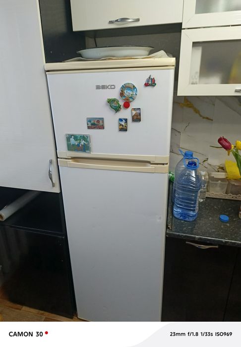 Продам холодильник