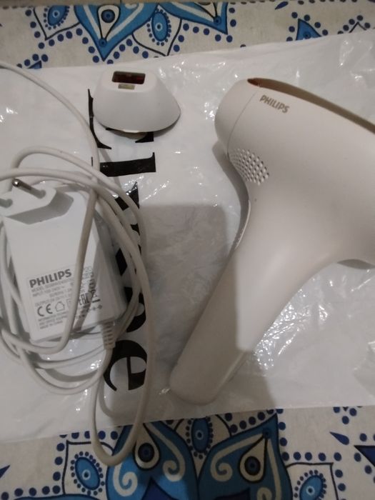 Epilator IPL Philips Lumea SC1997/00, 250.000 impulsuri, senzor piele,