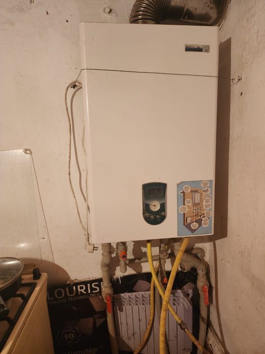 Продам 2 котла