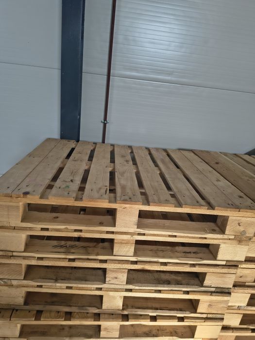 Paleti lemn 2 modele disponibile