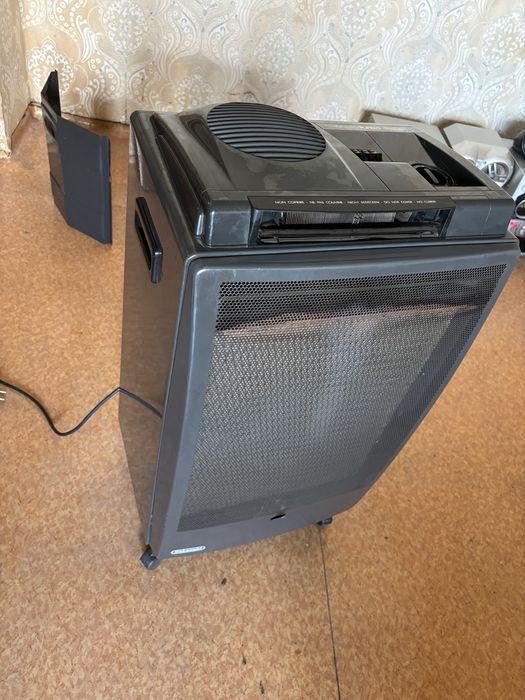 Газова печка Delonghi Tropic Turbo