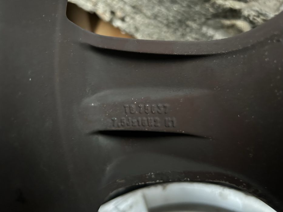 Продавам джанти 16