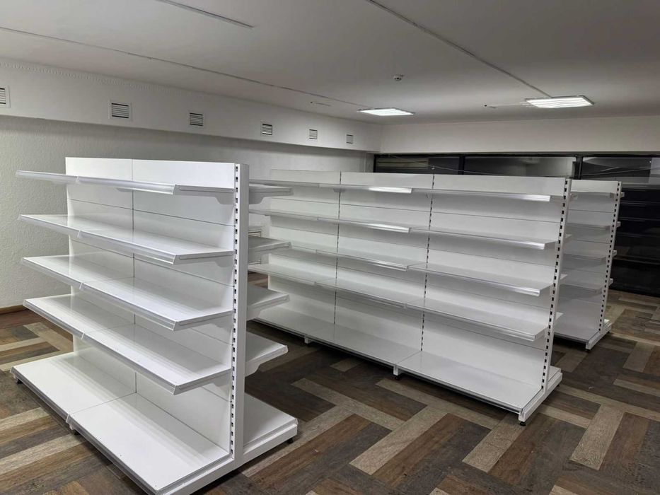 Торговый стеллаж полки прилавки