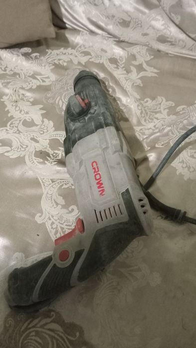 Перфоратор отличное раб.состояние