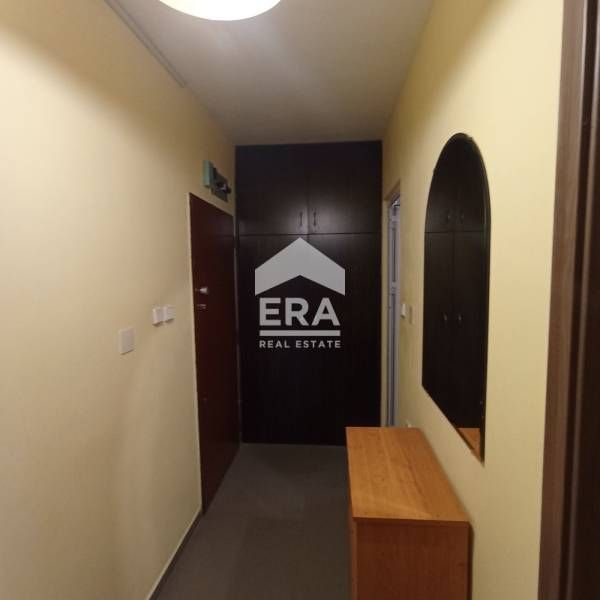 Дава се под наем Едностаен апартамент в София, Света Троица - 46 кв.м за 418.71 € - Снимка #1