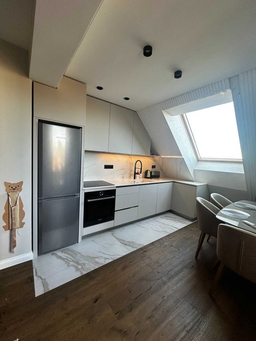 Продава се Двустаен апартамент в София, Разсадника - 63 кв.м за 2318 €/кв.м - Снимка #2