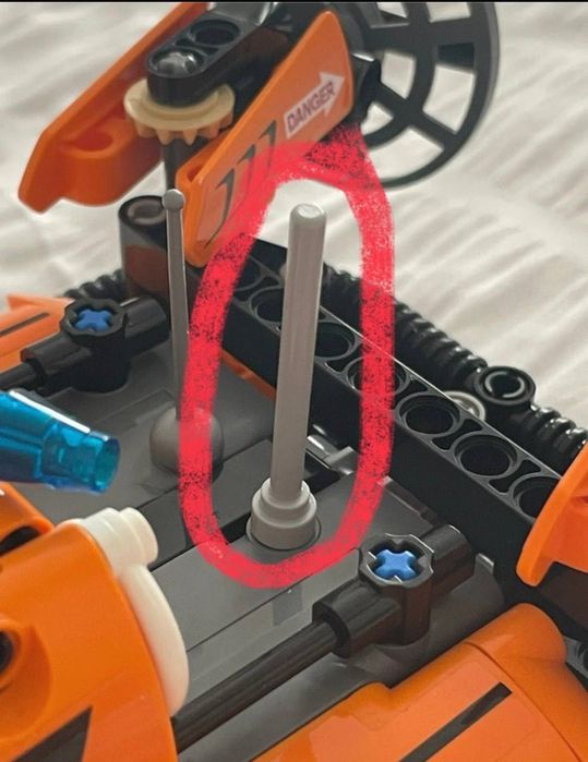 LEGO Technic 42120 hovercraft