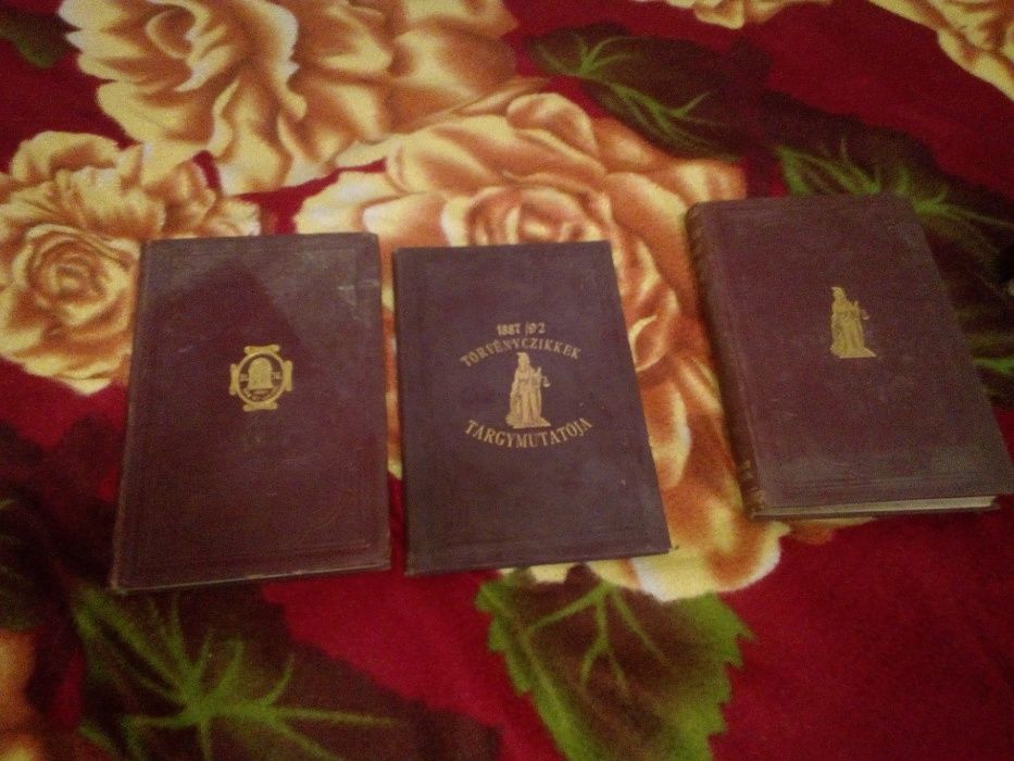 Carti vechi in stare foarte buna