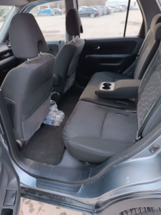 Продавам Хонда црв 2