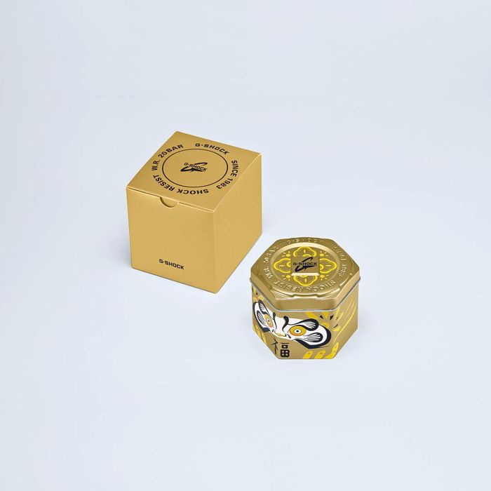 Мъжки часовник G shock Daruma златист