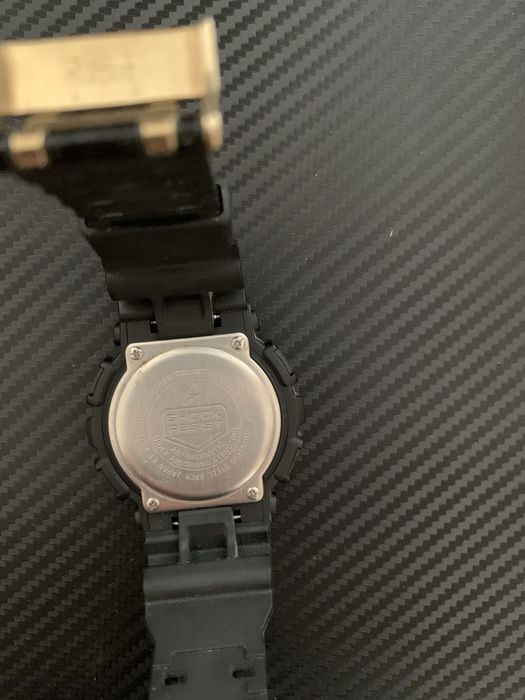 Продавам часовник Casio G-shock