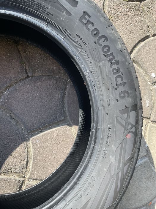 Anvelope vara Continental Ecocontact 6 215/60/17 h