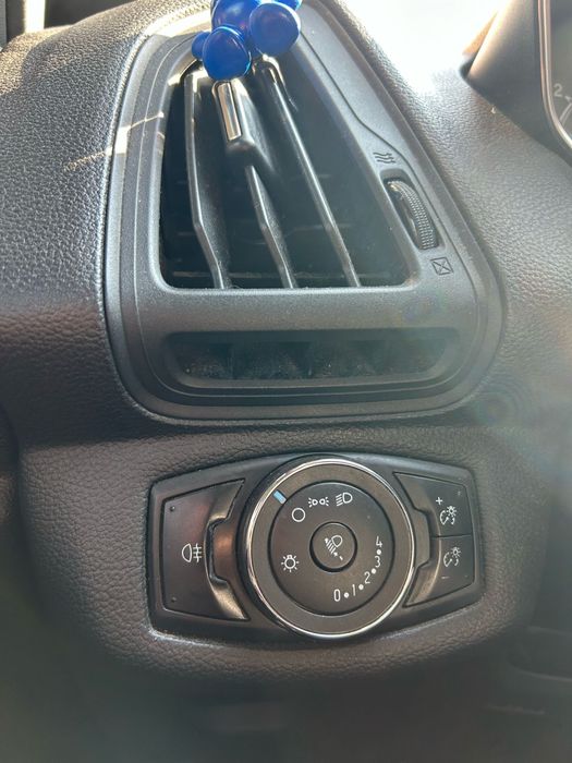 Vand Ford B-Max 2013