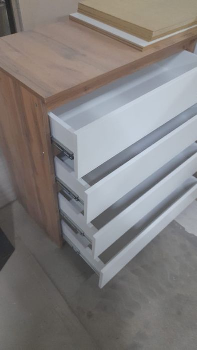 Продам комоды новые