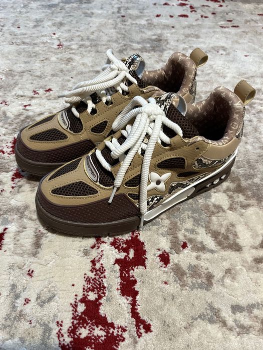 LV Skates Snake Print