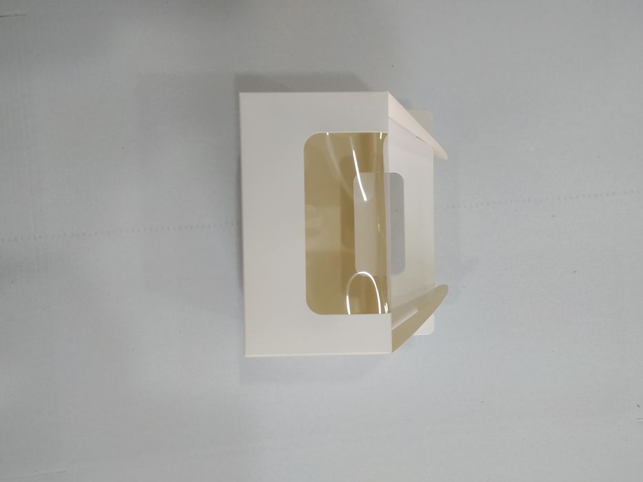 Bento tort shirinliklar uchun karobkalar