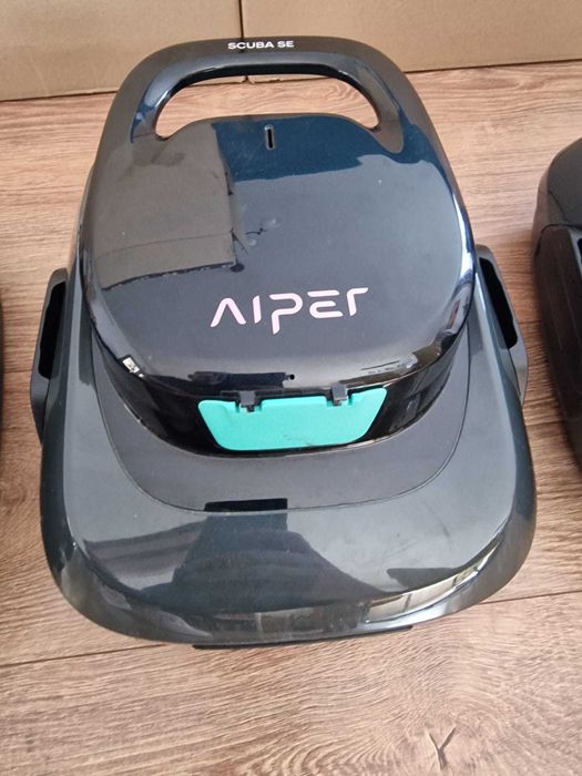 Set 3 roboti curatare piscina Aiper Scuba SE