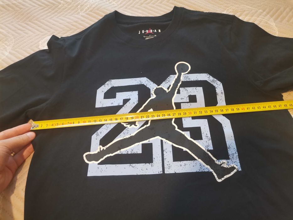 2 tricouri originale Jordan
