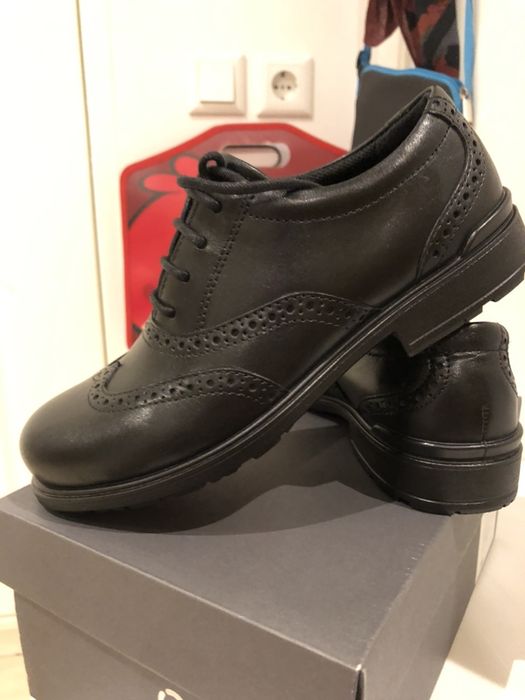 Лойды фирмы ecco