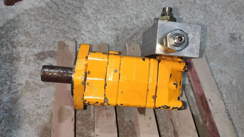 Гидроматор с клапаном