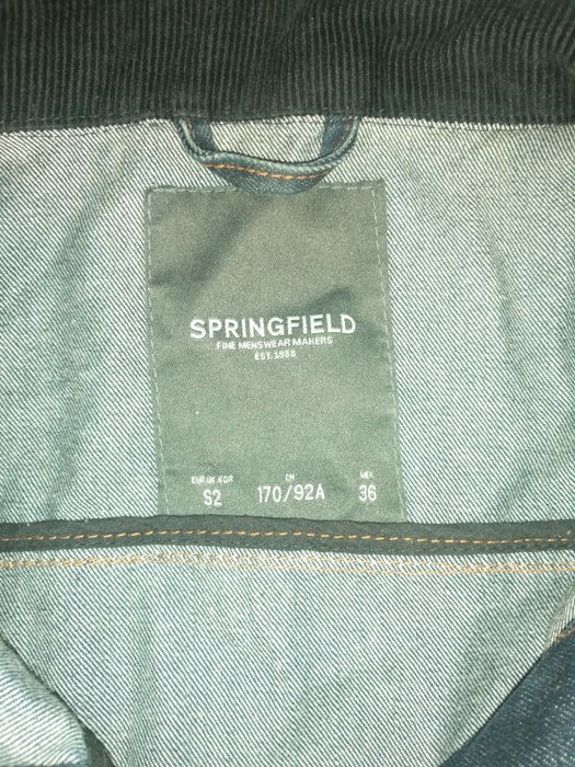 Джинсовая куртка