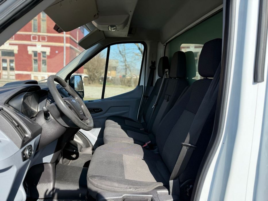 Ford  Transit  2015