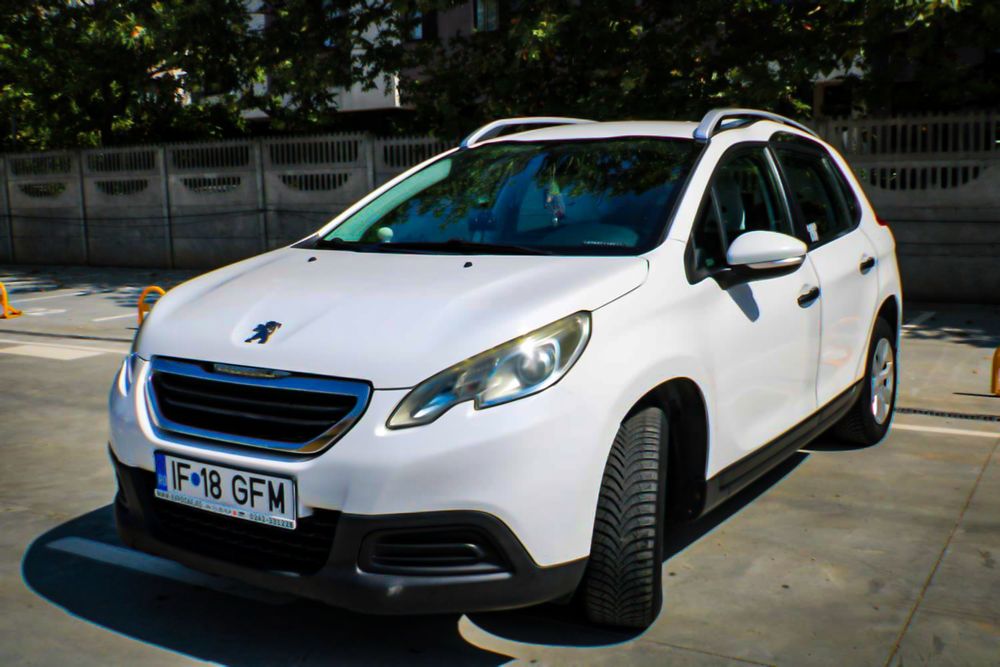 PEUGEOT 2008