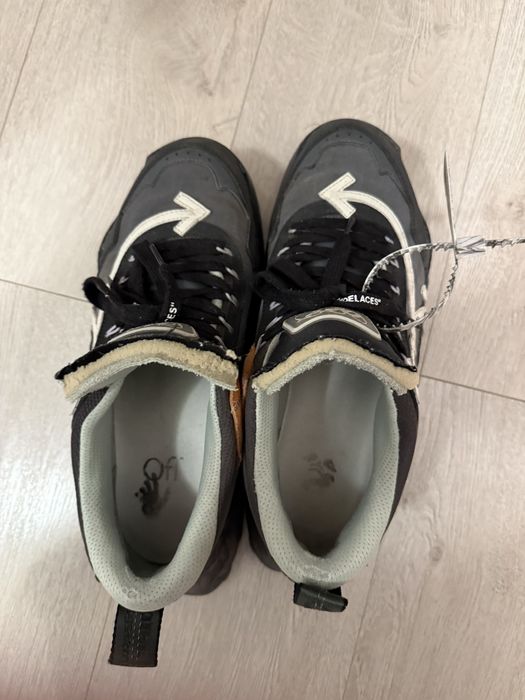 Off White Odsy 1000