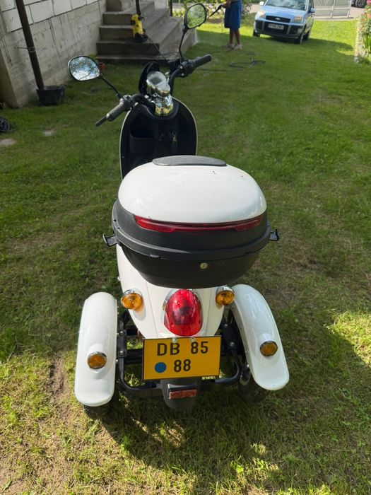 Triciclu electric