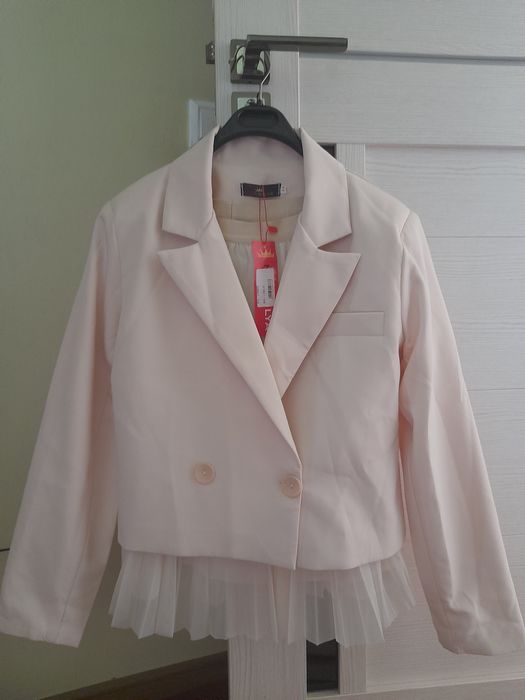 Костьюм и юбочка