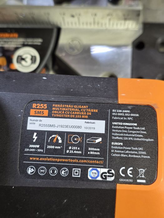 Fierastrau circular stationar Evolution R255SMS