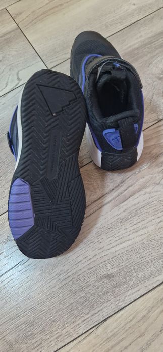 Маратонки Adidas, номер 32/33