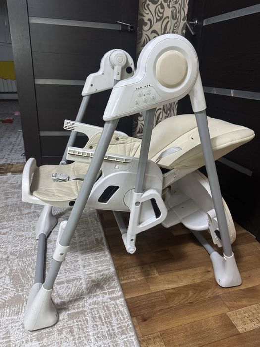 Детский стол для кормления