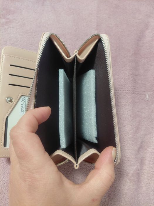 Ново дамско розово портмоне