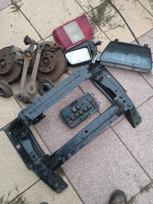 Продаю запчасти на пирожковоз2717