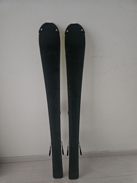 Vând schiuri copii 110cm