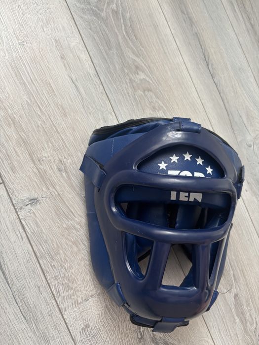 Продам шлем                   !