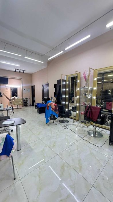 Салон красоты 62 кв.м  Кошкарбаева, 79