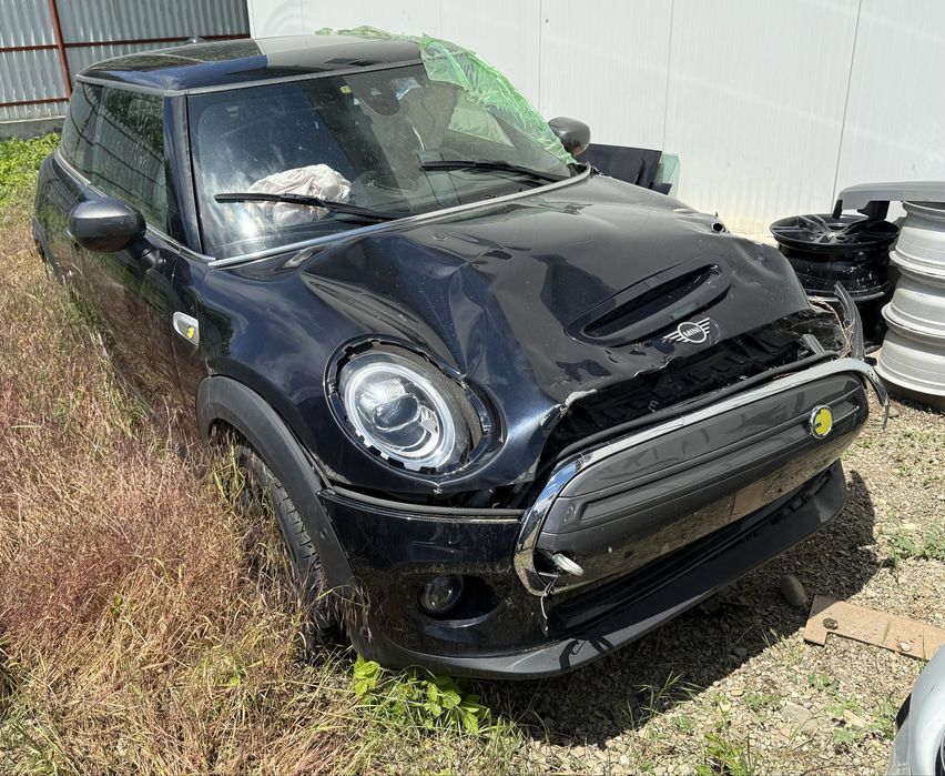 Mini cooper se 2021 avariat