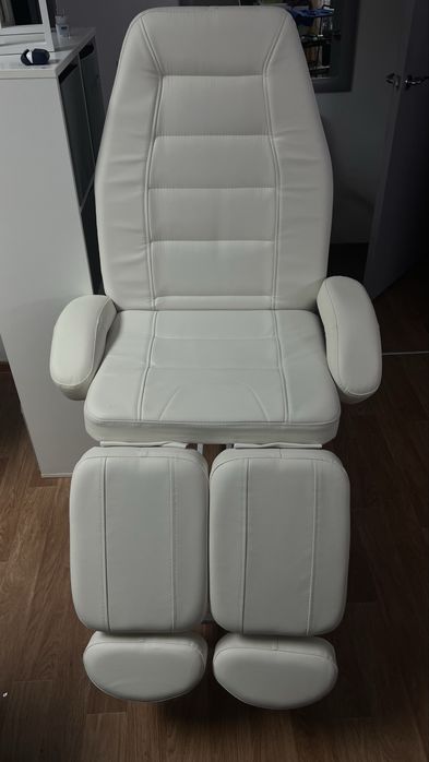 Кресло педикюрное