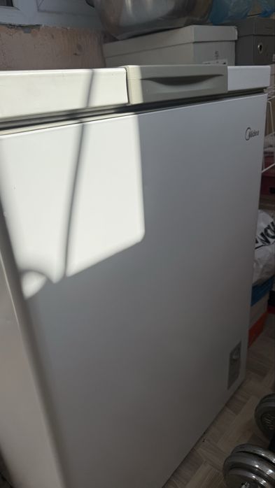Морозильник Midea HS-186C1N